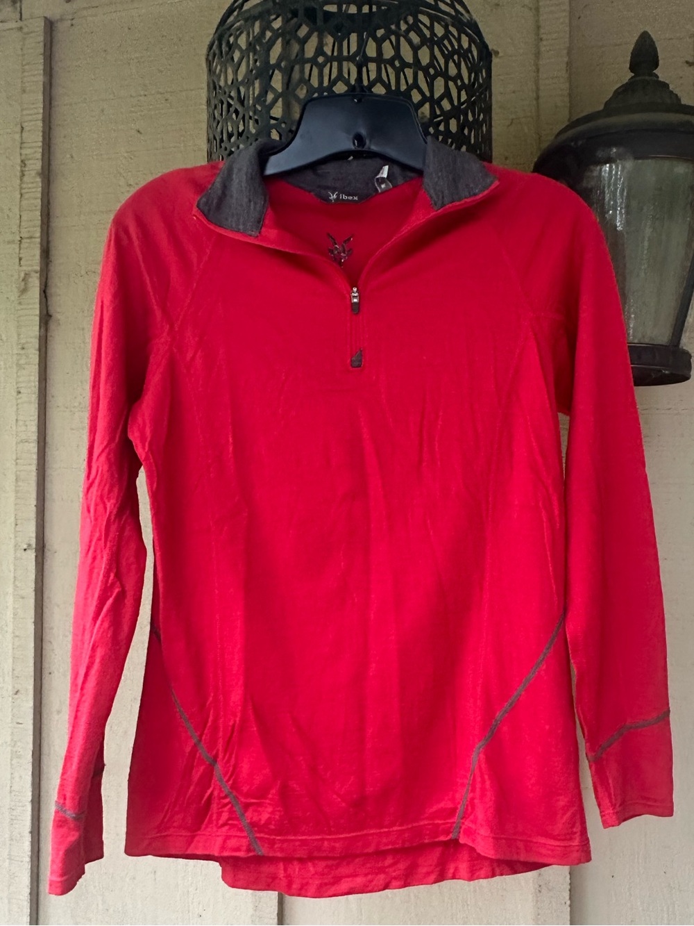 Ibex Women's Merino Wool 1/4 Zip Base Layer Pullover
Red with Charcoal Trim